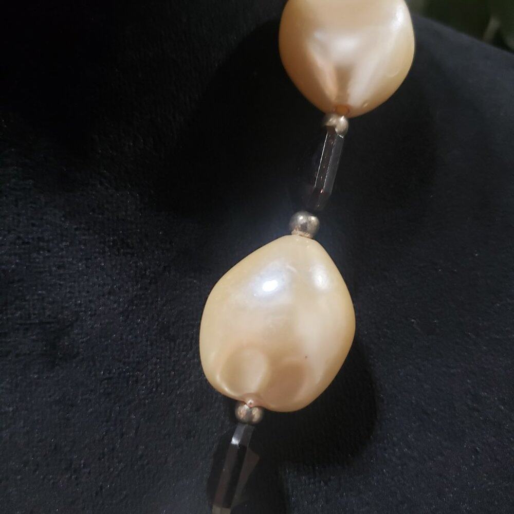 Women Fashion Vintage Chunky Big Cream Lucite Beads Black Stones Beaded Necklace - Picture 3 of 6